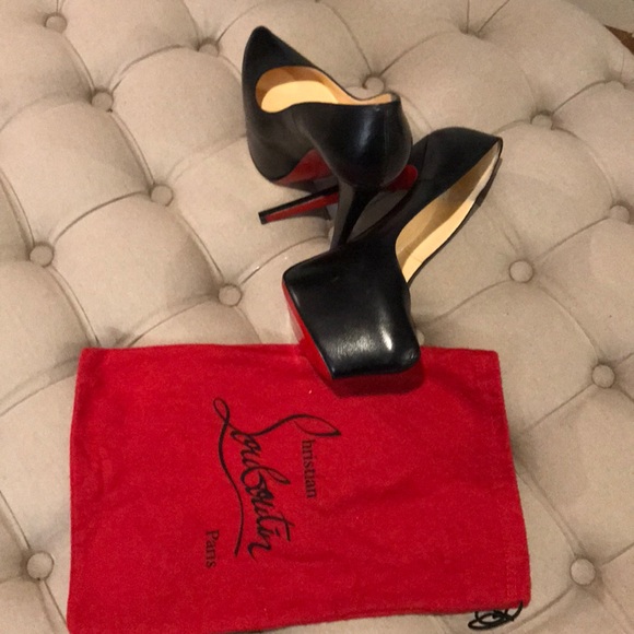Louboutin - Picture 2 of 4